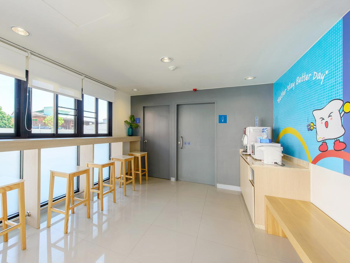 Hop Inn Roi Et Exterior foto